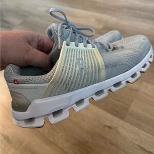 On Running Cloudswift Sneakers in Light Gray